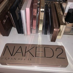 Naked 2 Eye Shadow Palette